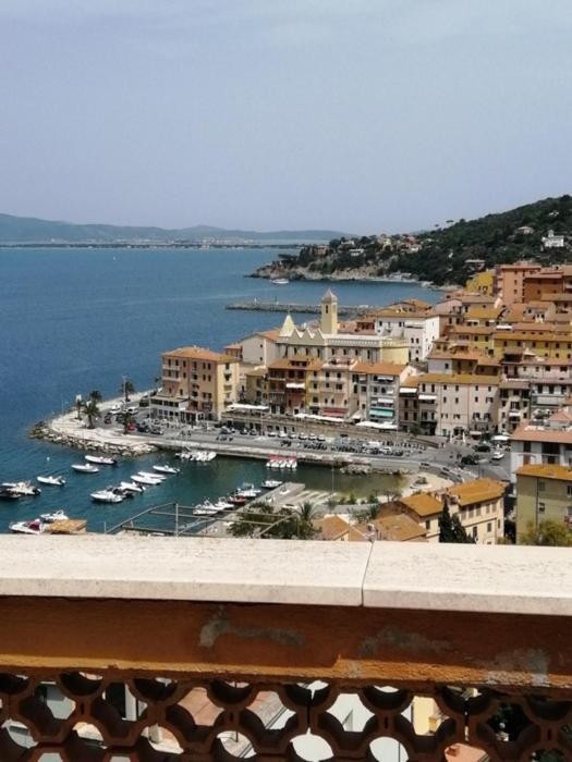 Panoramic House Appartement Porto Santo Stefano  Buitenkant foto